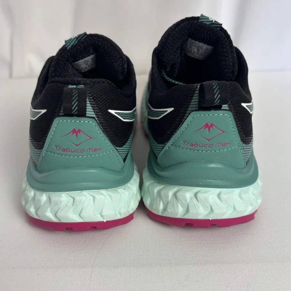 Asics trabuco max